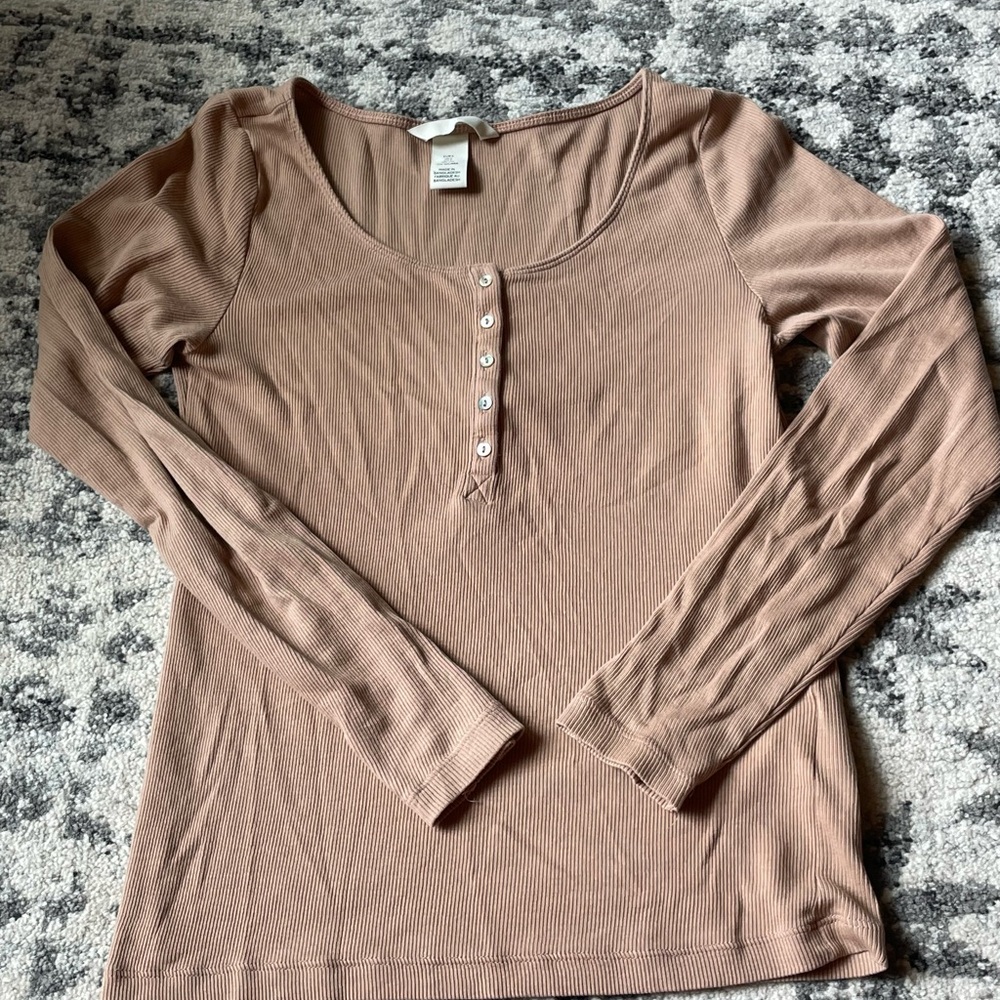 Button up pink shirt